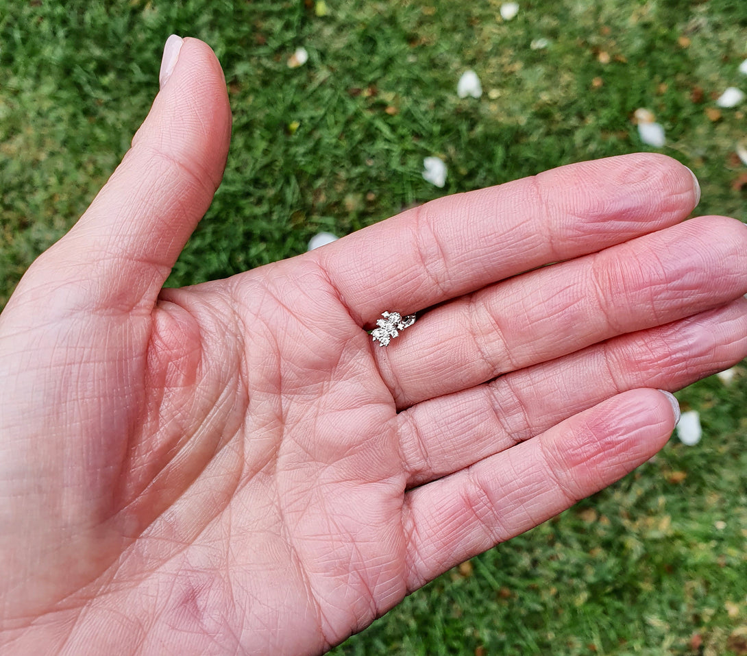 Single Stud Earrings In Sterling Silver And Zircon