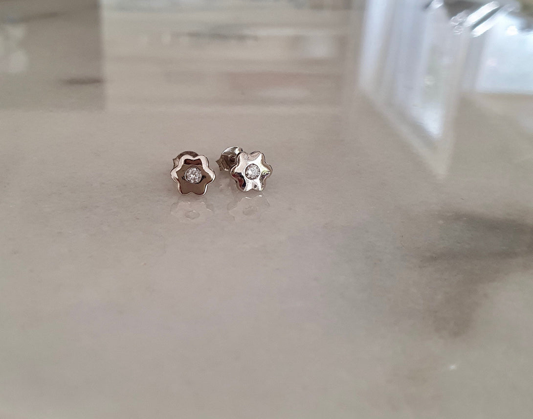 Daisy Flower Stud Earrings In Sterling Silver, April Birth Flower