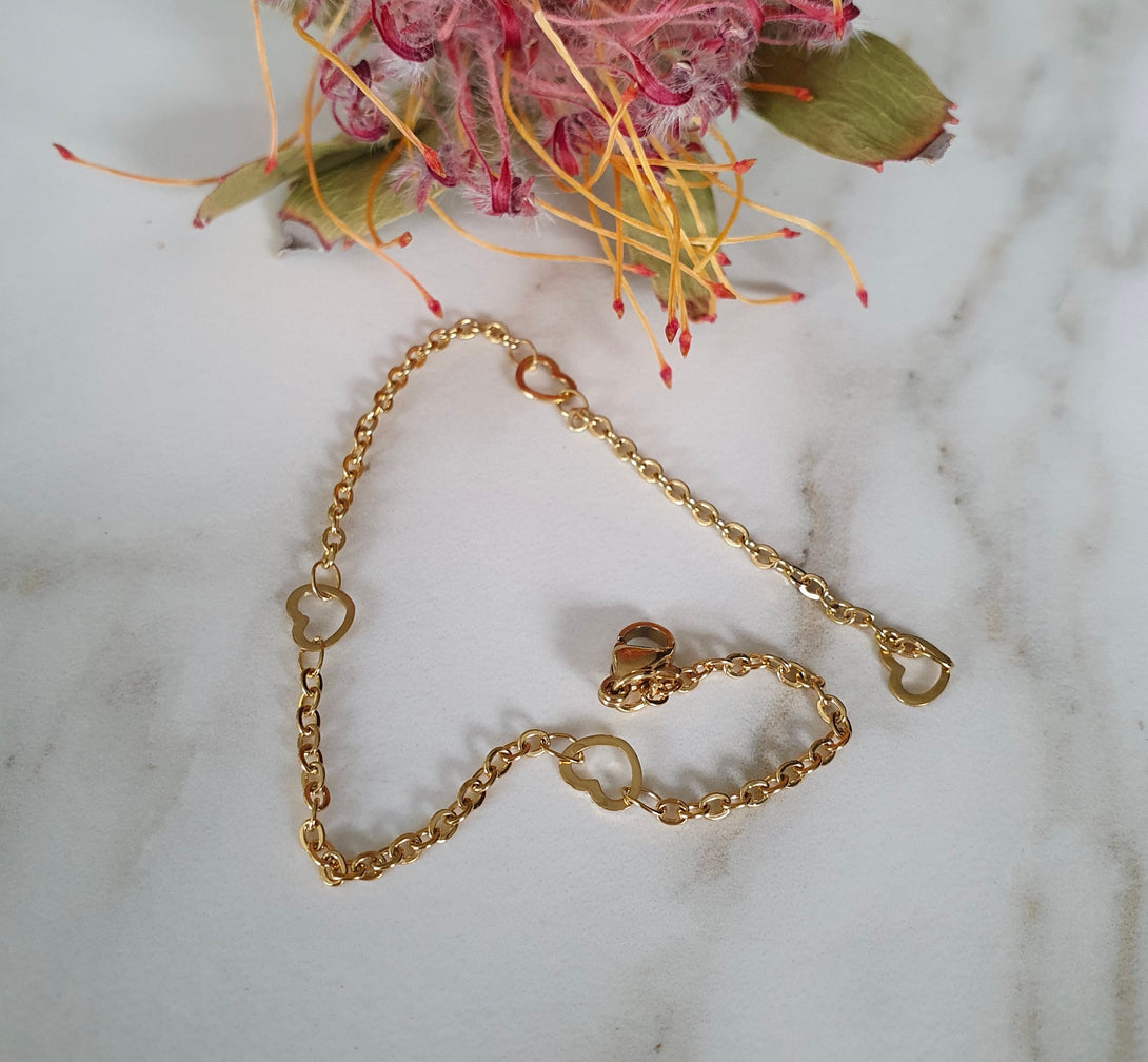 Dainty And Delicate Gold Heart Link Chain Bracelet, Gifts Of Love