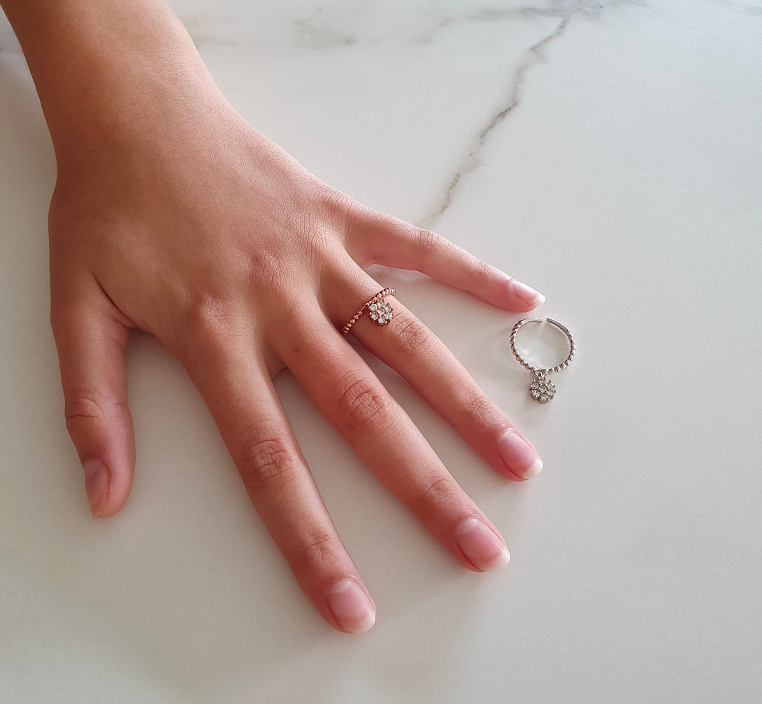 Adjustable Sterling Silver And Rose Gold Daisy Charm Finger Rings