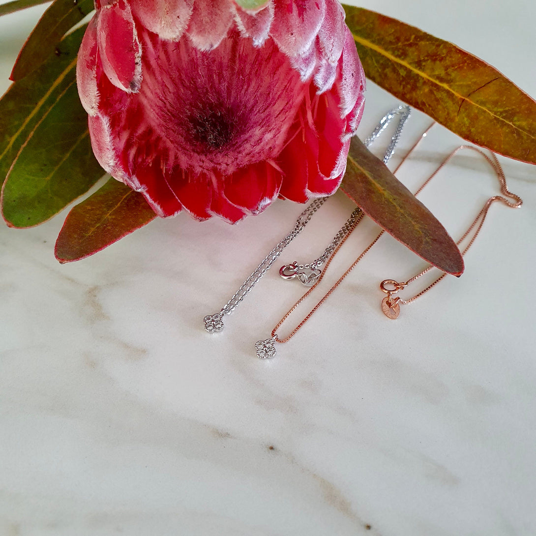 Minimalist And Dainty,Flower Pendant Necklace In Sterling Silver Or Rose Gold Plated